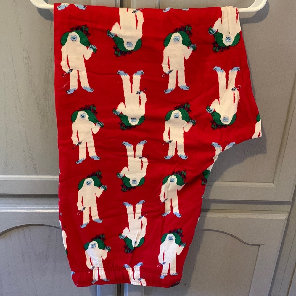 NEW Christmas pjs old navy